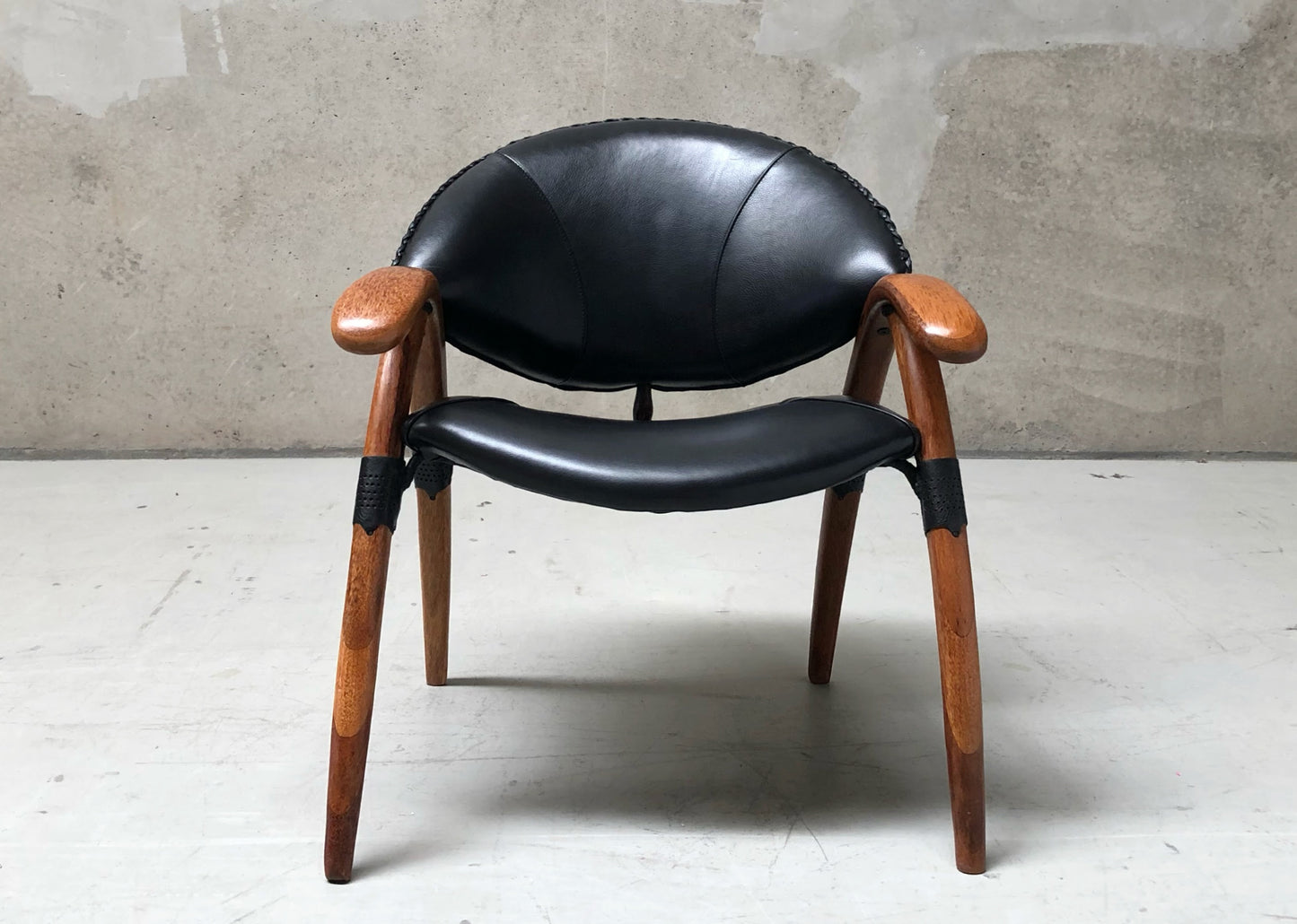 Onca Chair